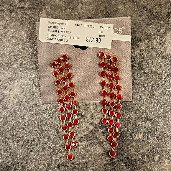 Earrings - Picture 1 of 4